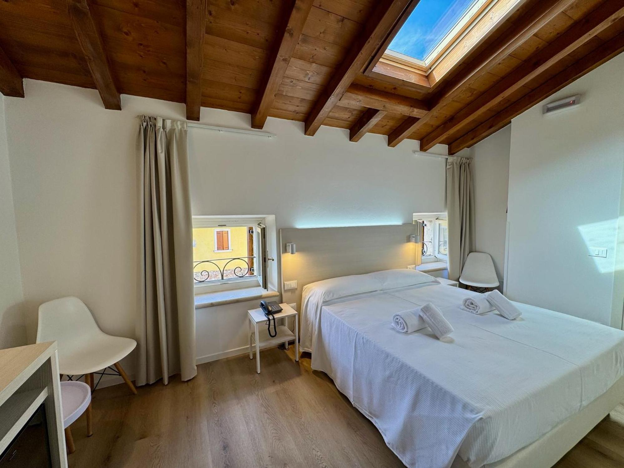 Corte Impero Hotel & Restaurant Аффи Экстерьер фото
